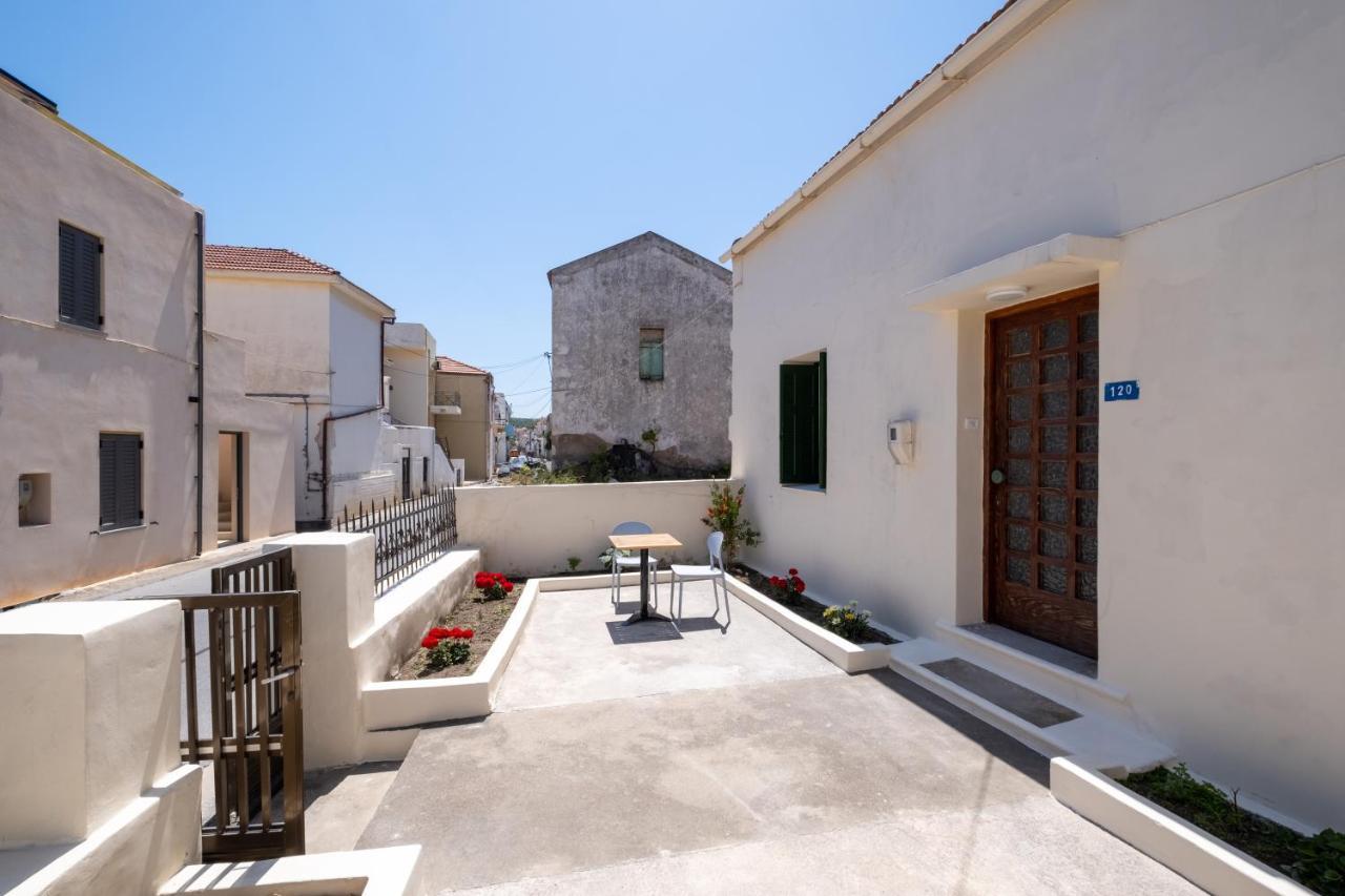Jasmine Home By The Sea By 8Essentially Kalyves Exterior foto